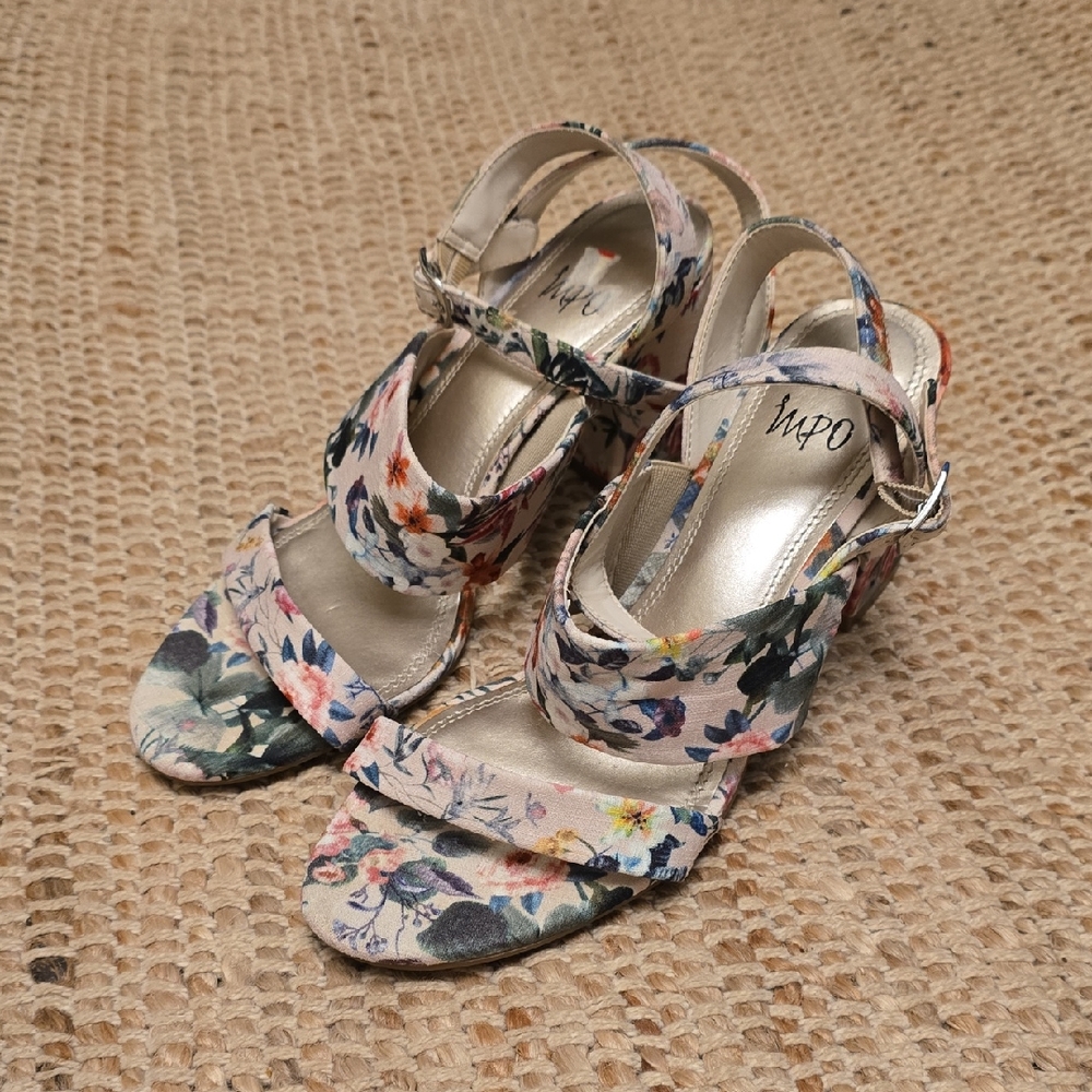 Impo Multicolor Floral Sandals